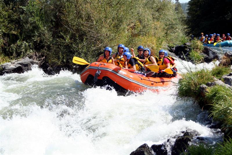 Canyonville Christian Academy rafting trip