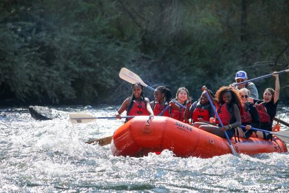 Boarding School Students experience the Pacific Northwest - white water rafting