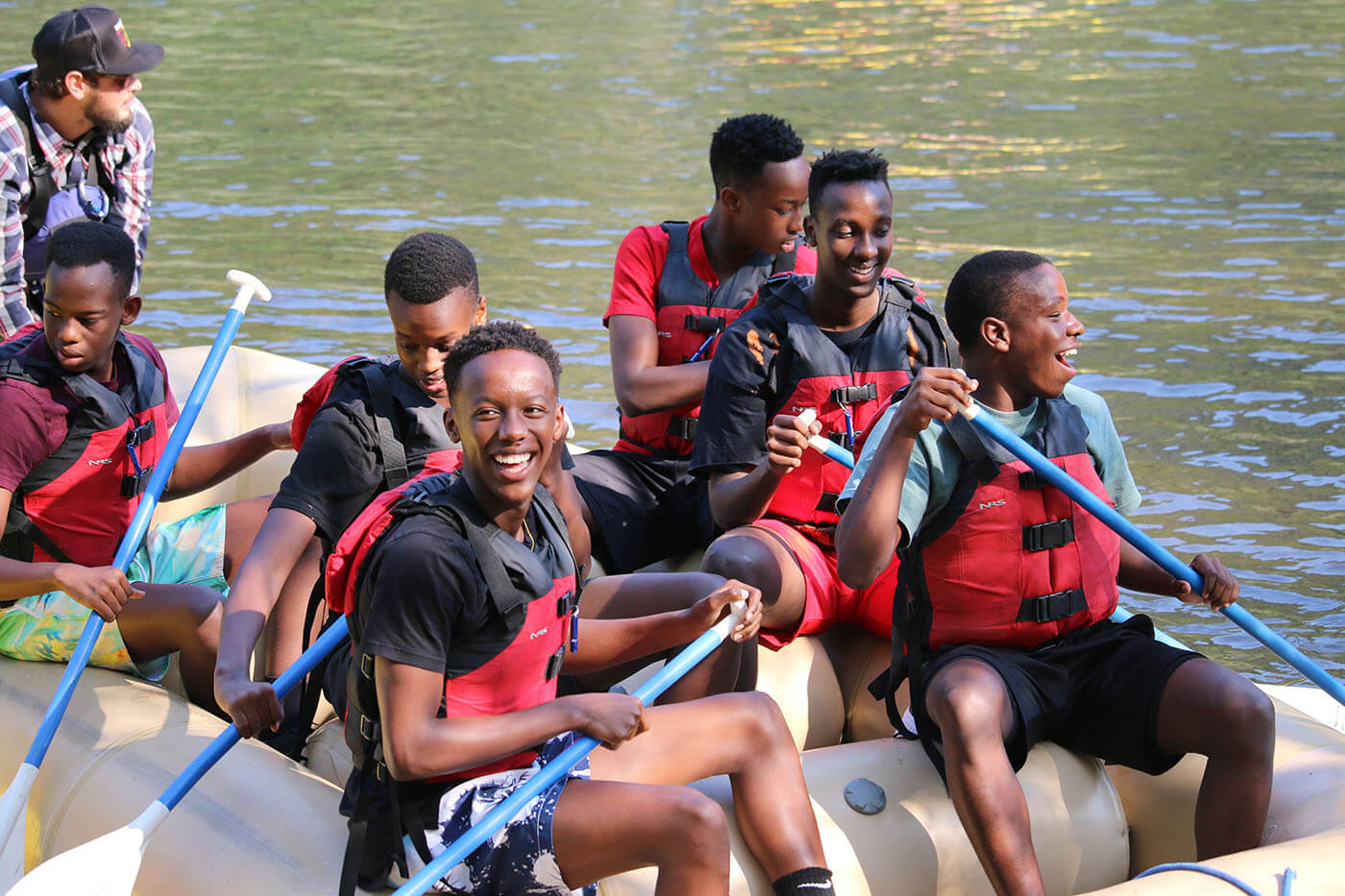 Boarding School's International Students go River Rafting